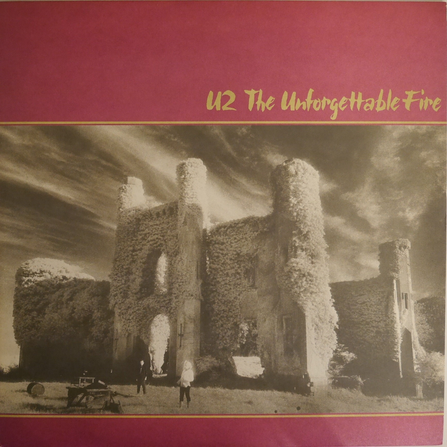 U2 / UNFORGETTABLE FIRE