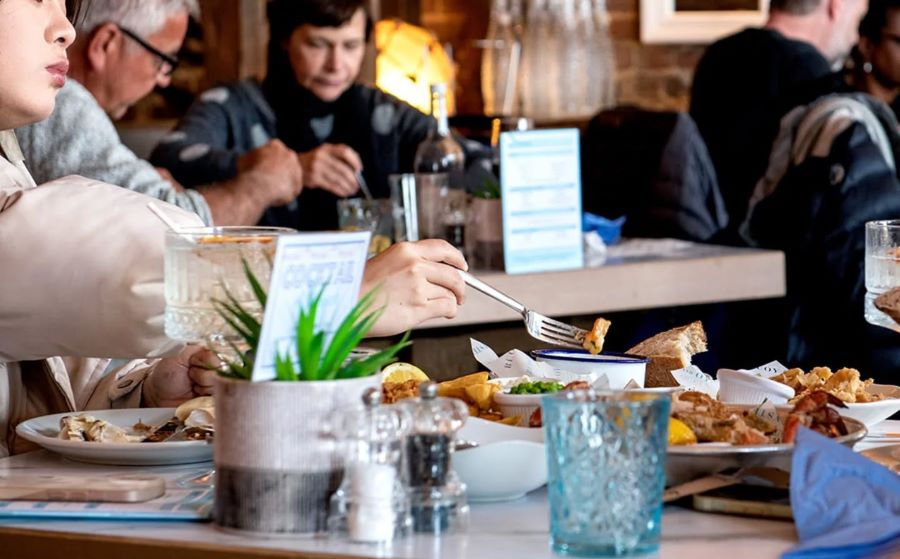 Looking for Where to Eat in Kent? Try Buoy & Oyster