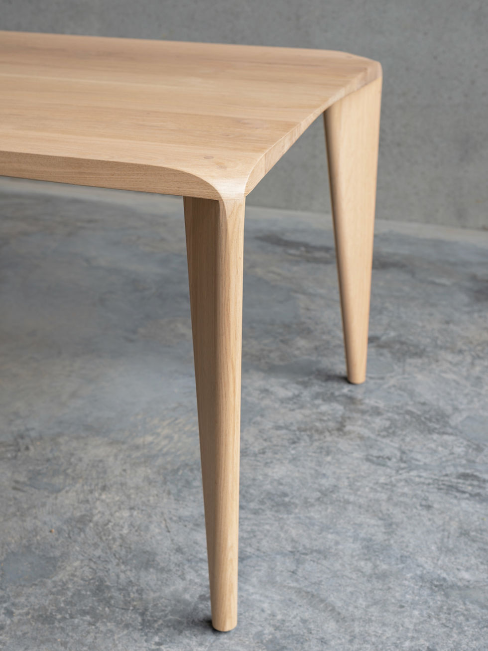 Thumbnail: Eiken tafel YUNA