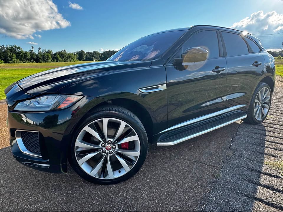2017 Jaguar F-PACE S AWD's photo