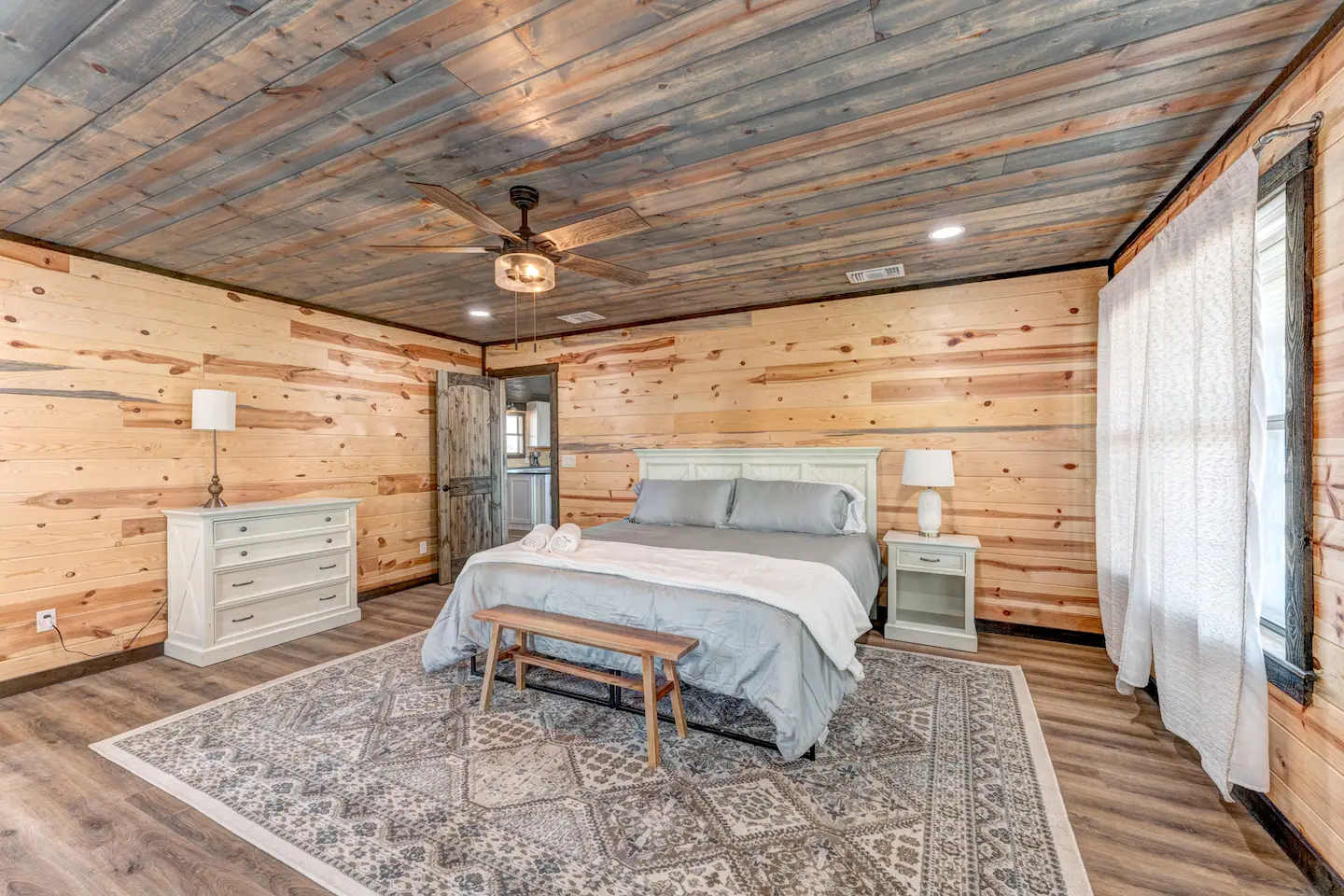 King Room