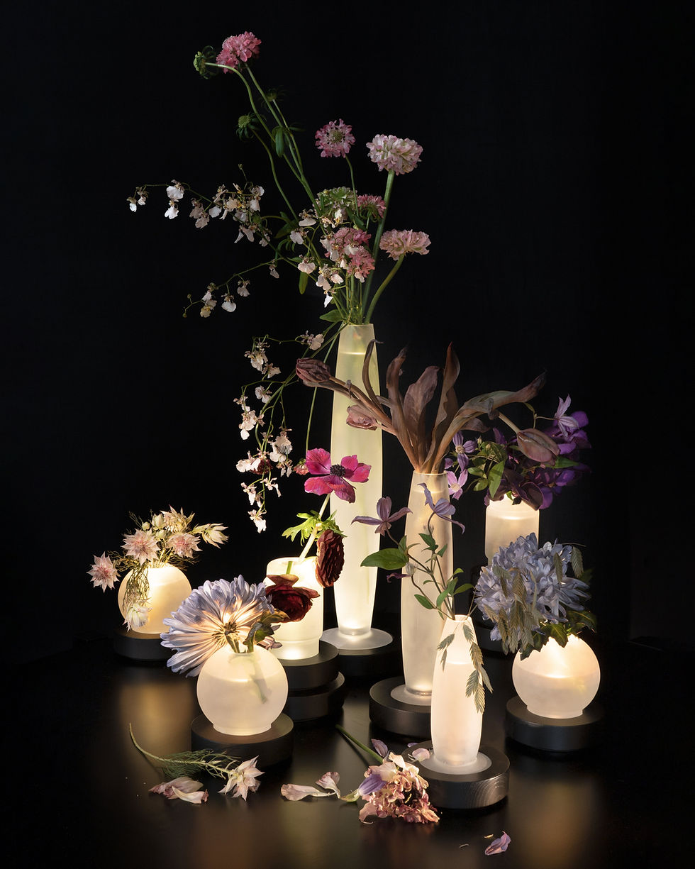 Thumbnail: Vaas/tafellamp zwart wit Lara - Serax