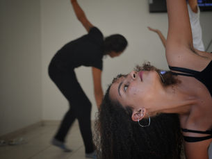 DANÇA CONTEMPORÂNEA