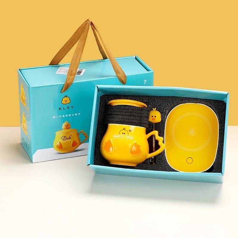 Thumbnail: A thermal mug in the shape of a chick