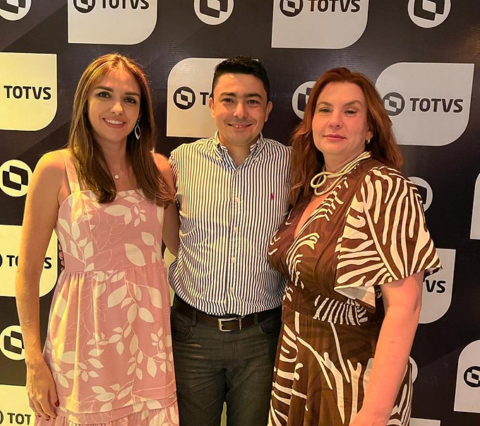 WhatsApp Image 2023-04-13 at 16.20.44 (1).jpeg