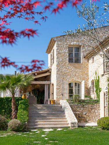 Villa en pierre a la Colle-sur-Loup