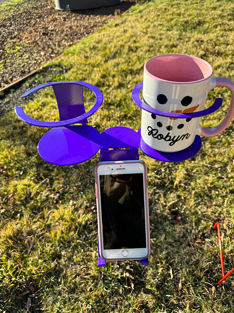 Thumbnail: Customized Mobile Beverage Holder