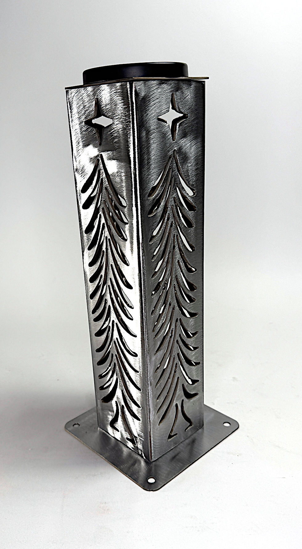 Thumbnail: Light Post Christmas Tree
