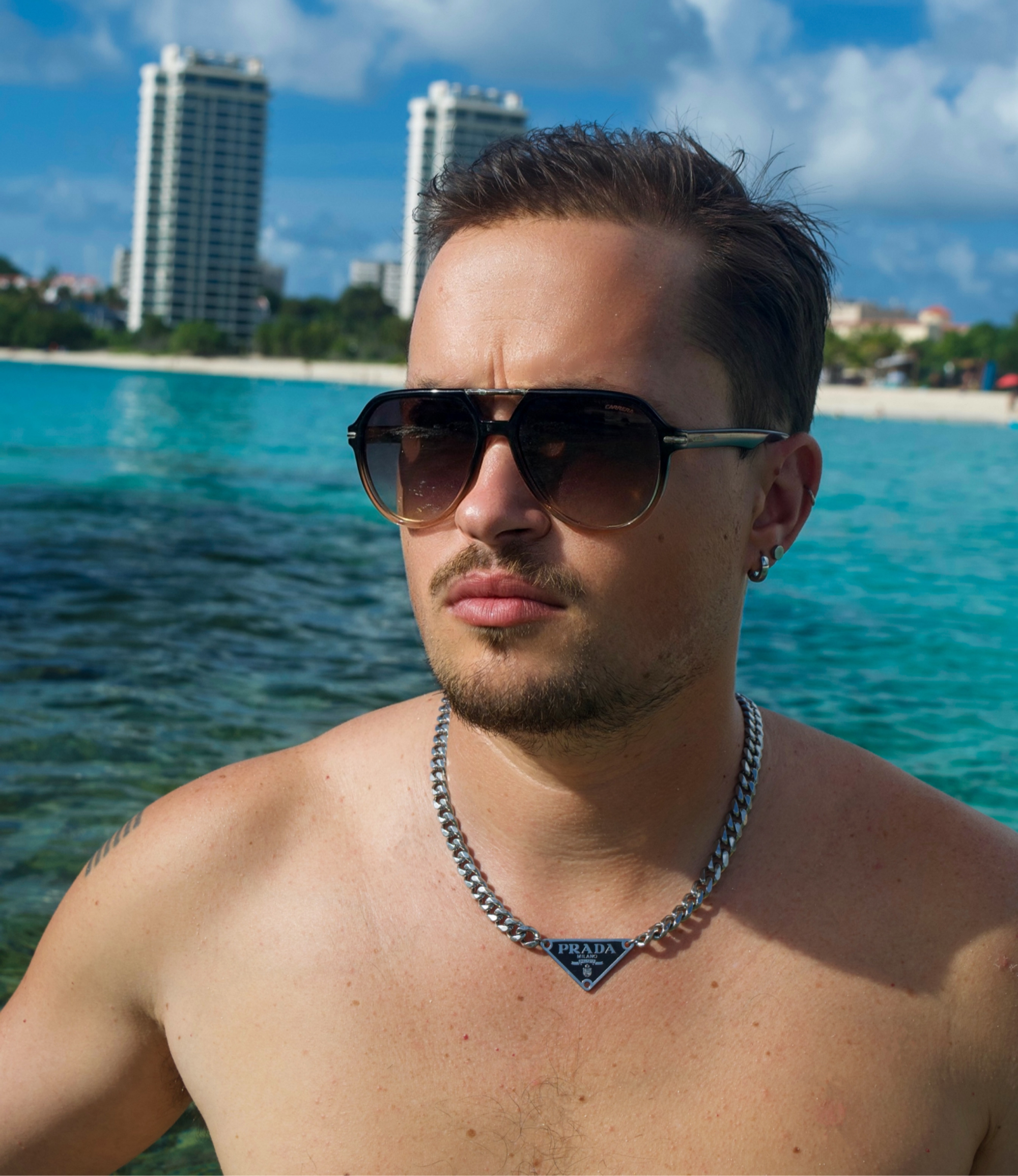 Unisex Prada Heavy Chain