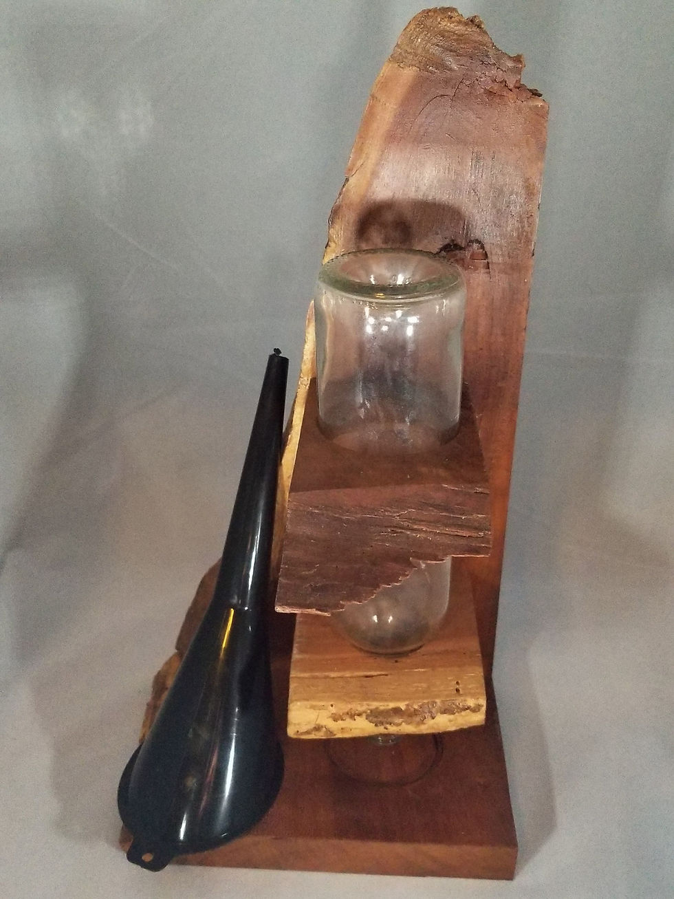 Thumbnail: Wooden wine bottle bird feeder