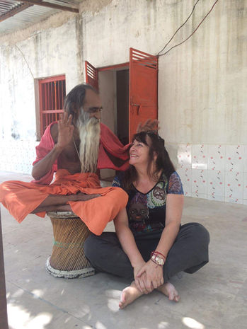 RAANI Treasures sells authentic handmade crafts originating from India & Nepal