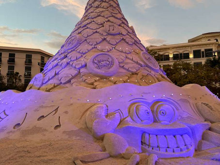 Sandi the Christmas Tree in West Palm Beach: A Must-See Holiday Tradition