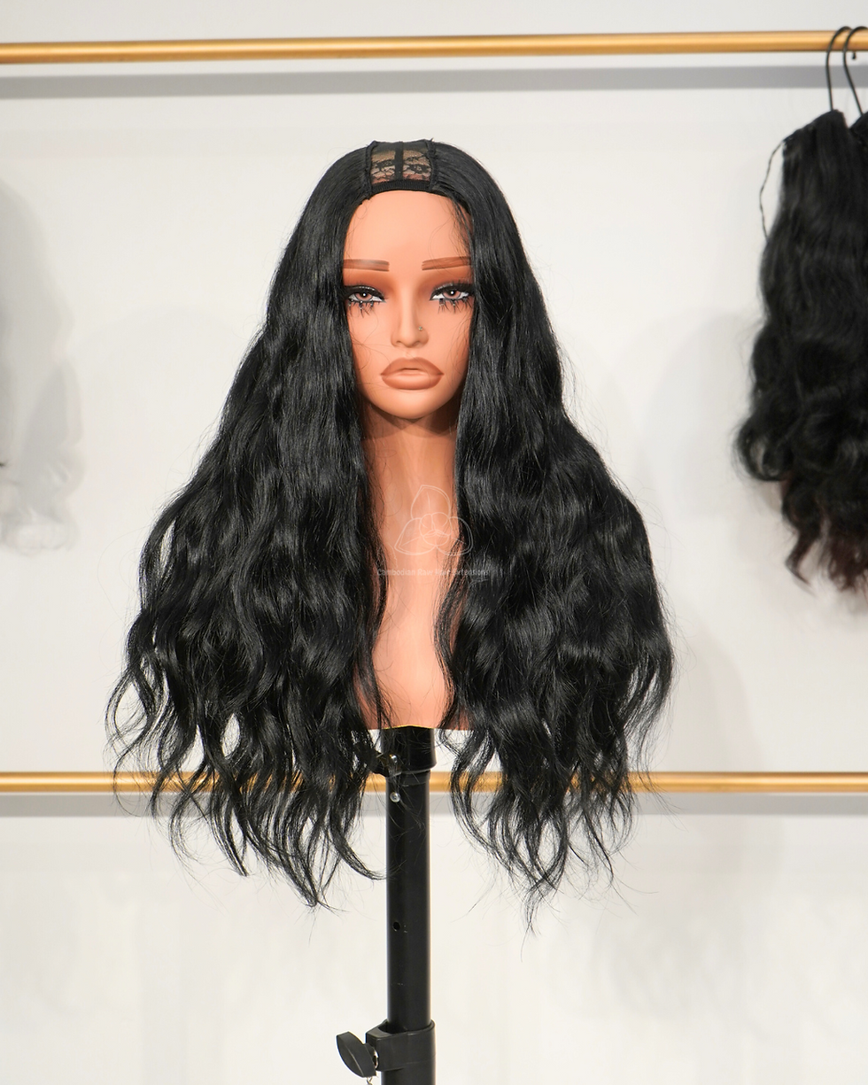 Thumbnail: Wavy U-Part Wig C589