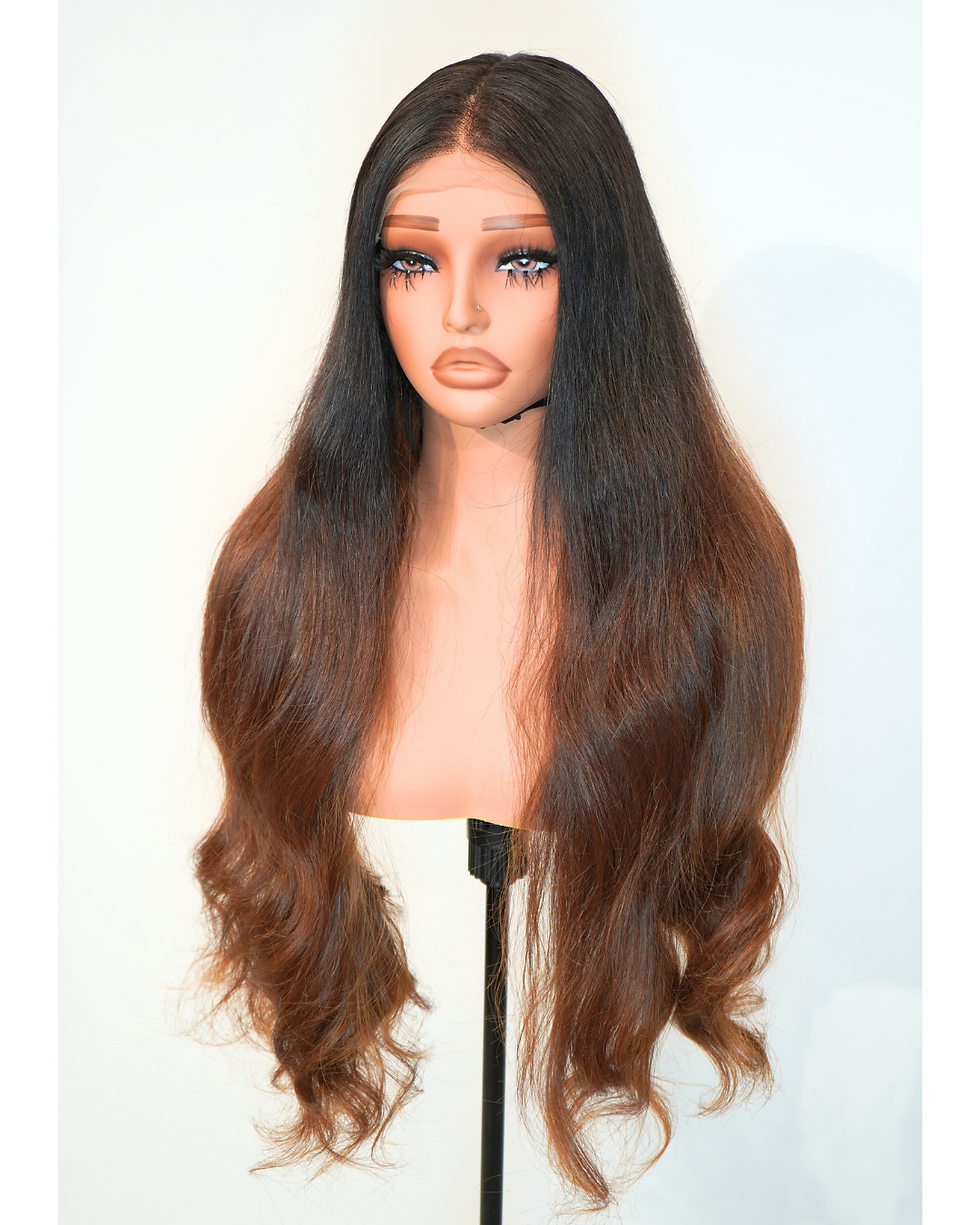 Thumbnail: Wavy Closure Wig C516