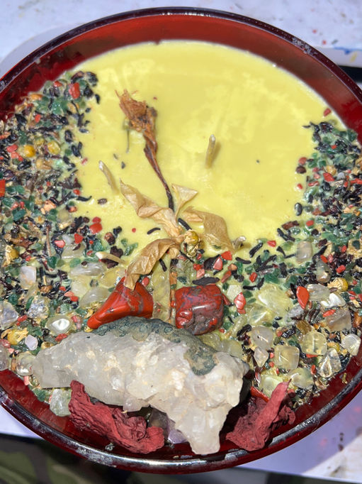 “Momma Witch” Yuletide Candle Story