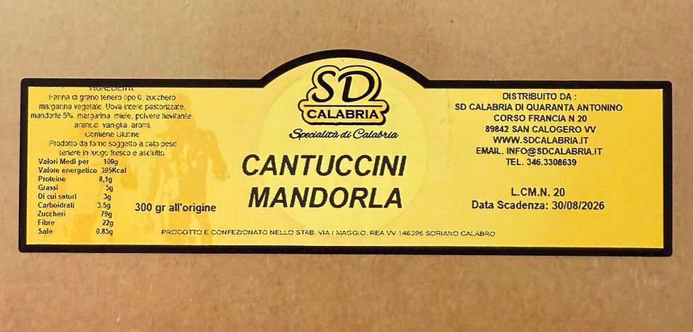 confezione di cantuccini alla mandorla su sfondo in pietra