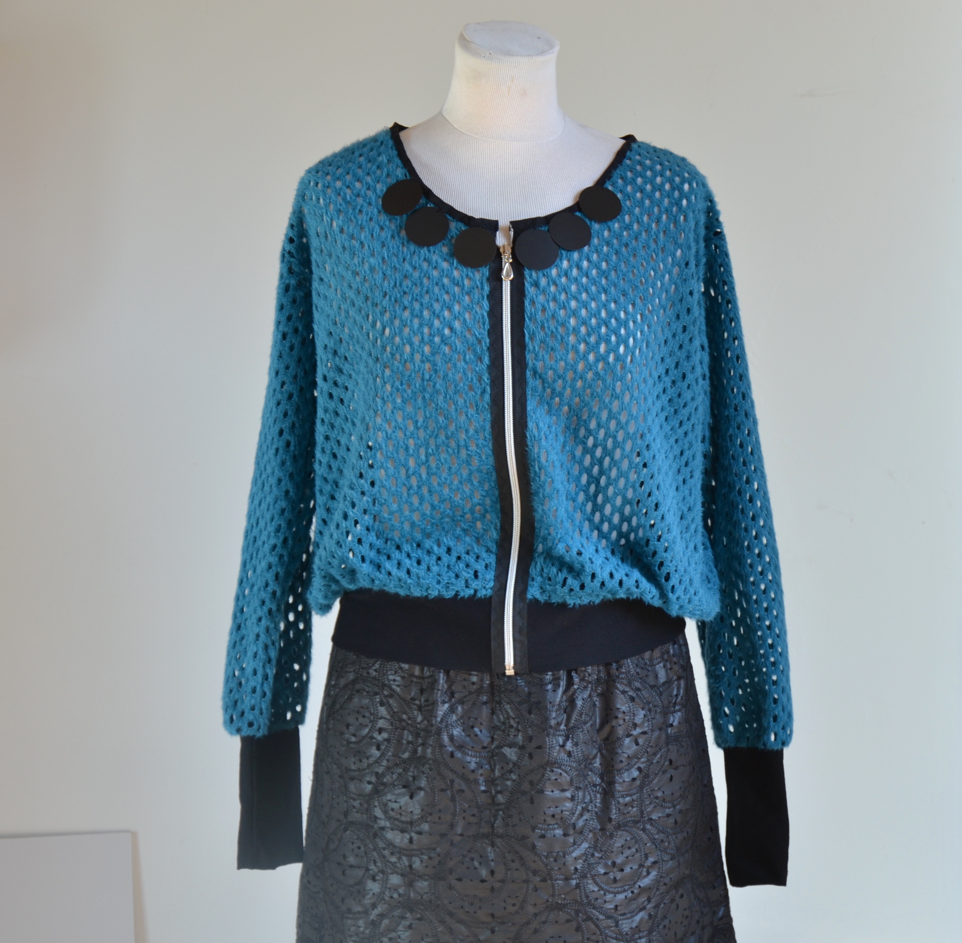 Bomber sequin