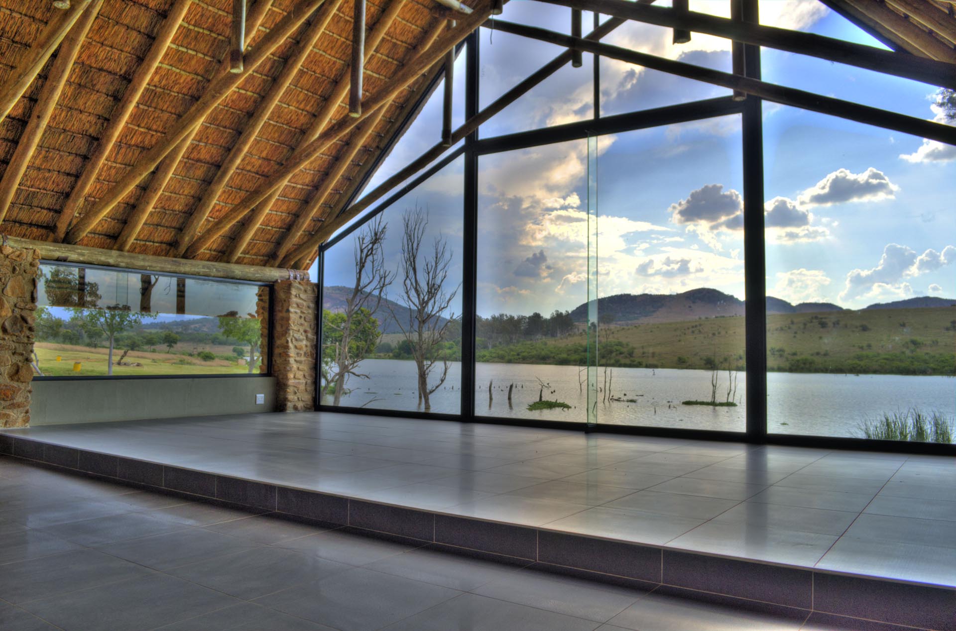 Cradle Moon Lakeside Game Lodge