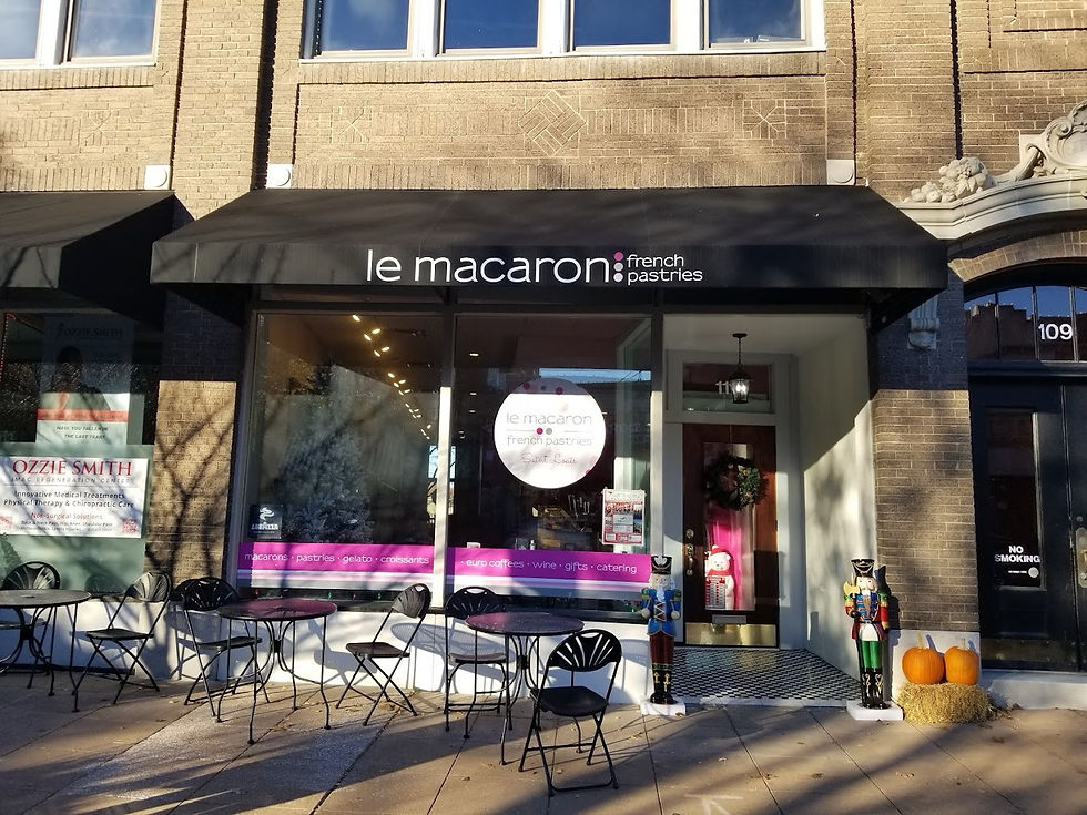 The Sundaze Duo plays Le Macaron