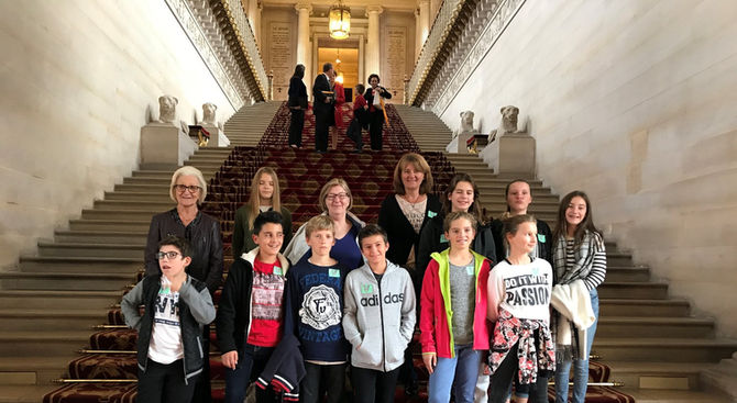Visite du Sénat avec le Conseil Municipal pour Enfants de la commune de Mornant le mardi 24 octobre