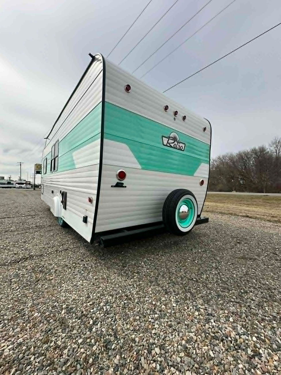 2026 Sunset Park Retro R186