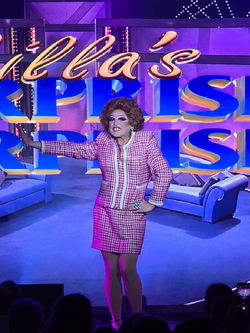 stardust-variety-show-cyprus-comedy-character-2026