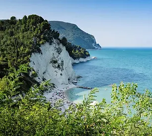 5-marche-conero-coast.webp
