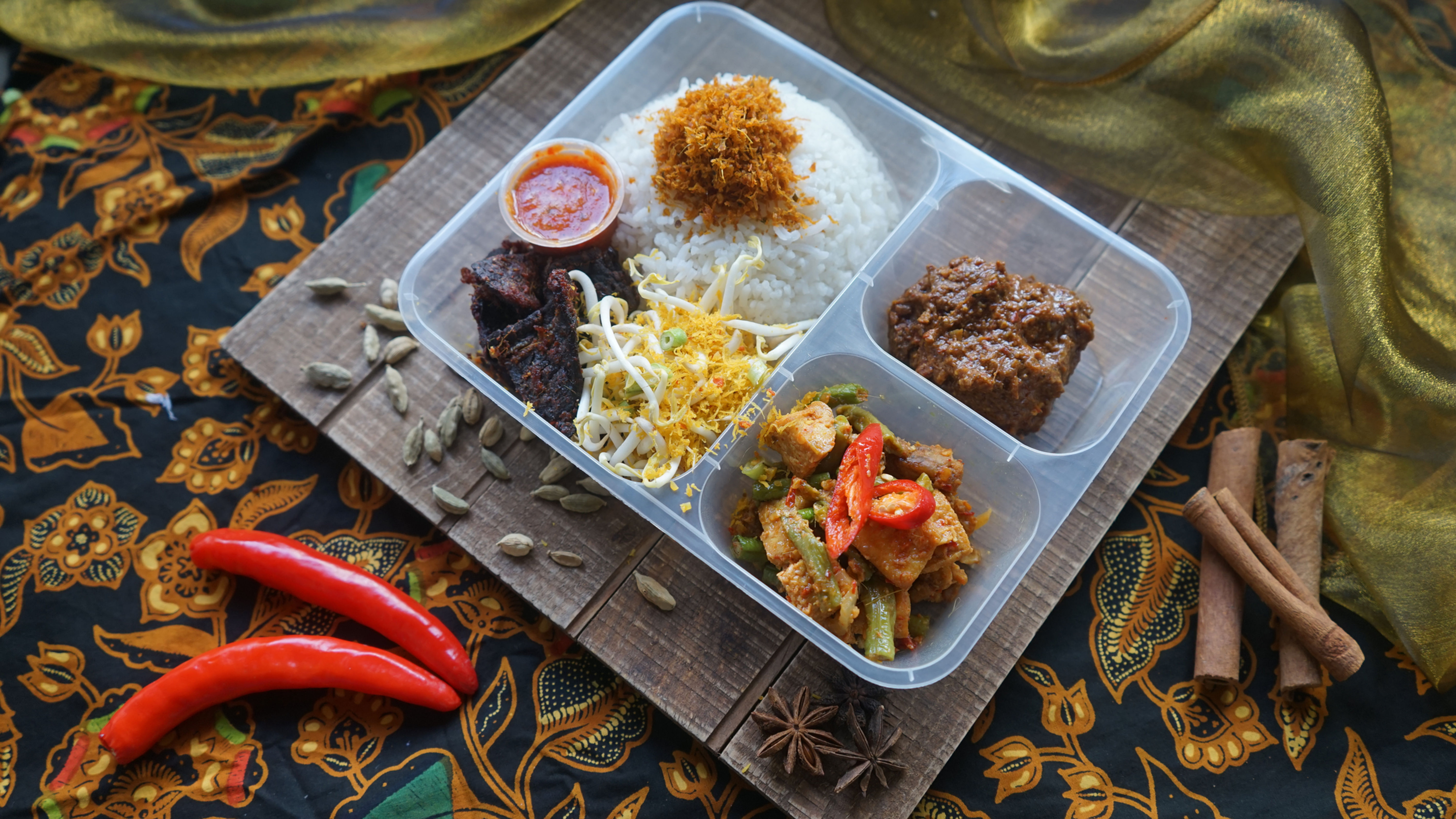 Nasi Ambeng Bento Box