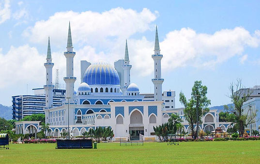 (2) Masjid Sultan Ahmad Shah, State Mosq
