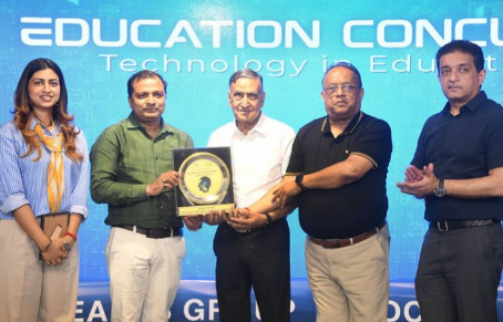 Dr. Anup Bowry and dignitaries honor chief guest Rajesh Kumar Gupta during the felicitation ceremony. – Sarabjit Singh