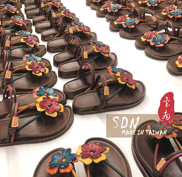 2025春夏新品型號-J355不對稱色，首批量產出貨