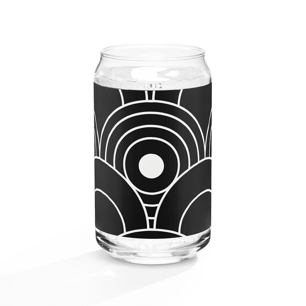 Thumbnail: Can-shaped glass -Revolve