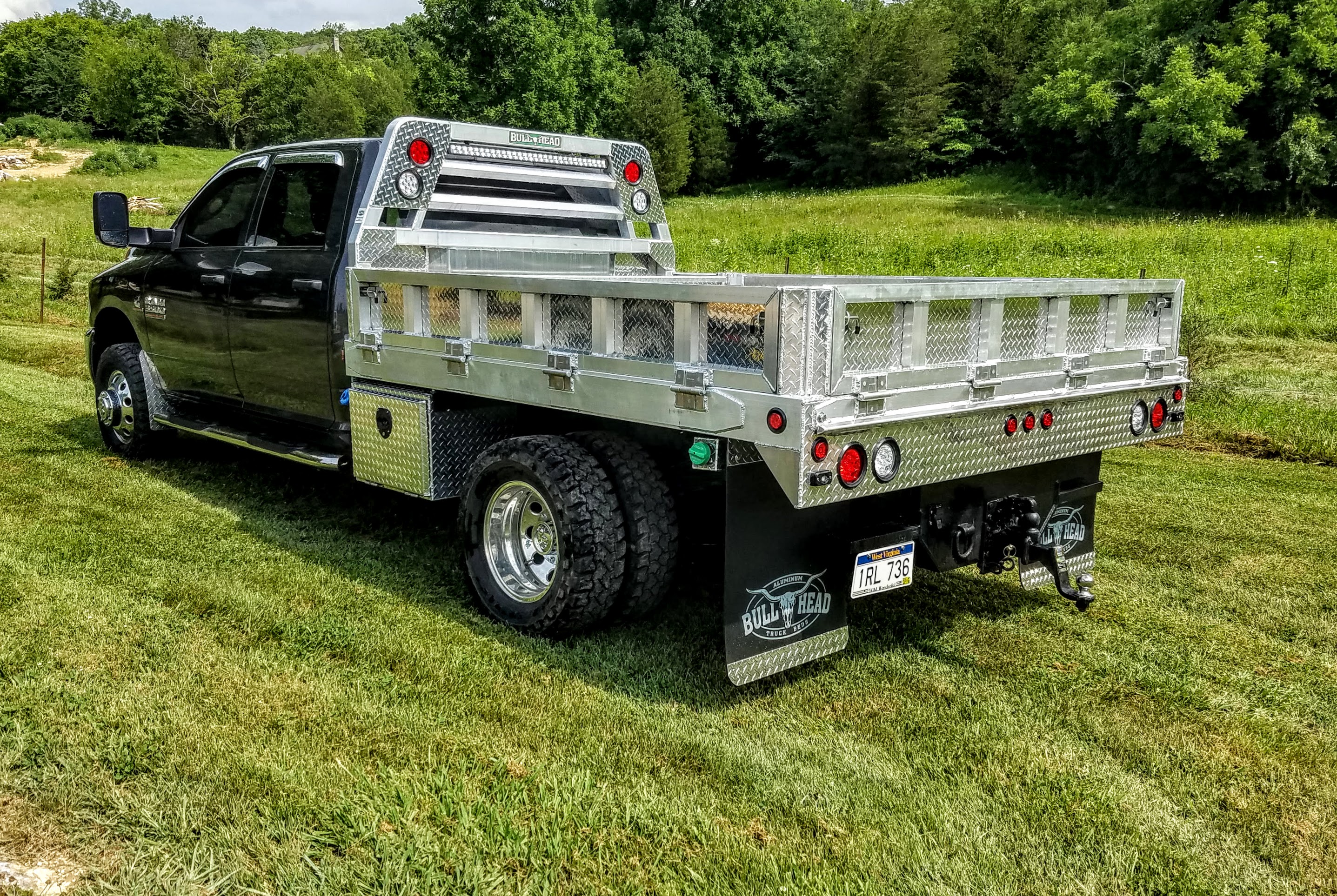 Aluminum Dump Bed w/ Gooseneck