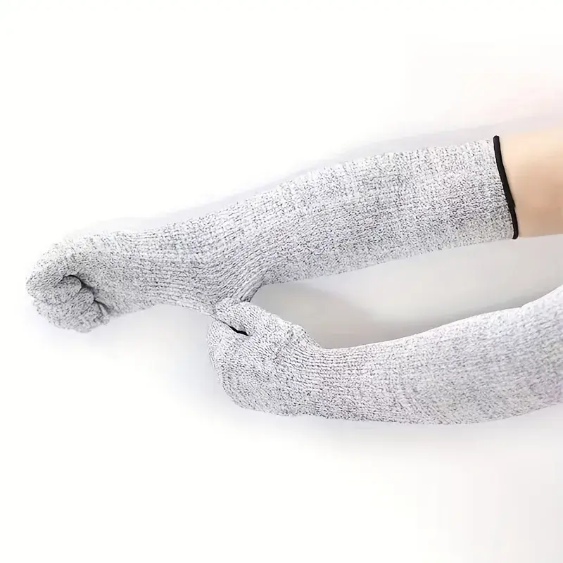 7 Gauge Kevlar® and stainless steel construction
Comfortable and Cool material