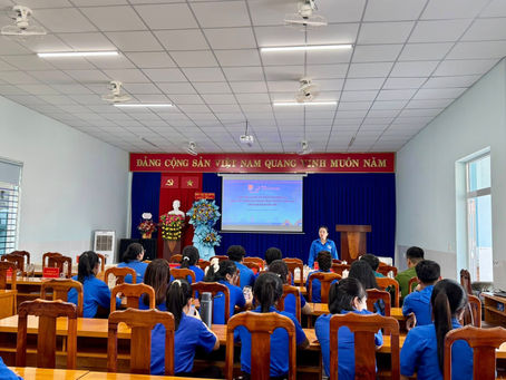 LỚP TẬP HUẤN KỸ NĂNG, NGHIỆP VỤ CÔNG TÁC ĐOÀN VÀ PHONG TRÀO THANH THIẾU NHI DÀNH CHO CÁN BỘ ĐOÀN, HỘI