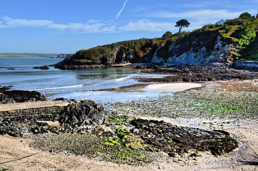 DSC_0019 Cwm-yr-Eglwys Beach Pembrokeshire