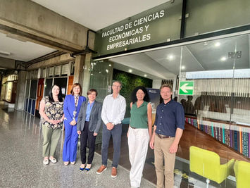 Visita del director de la Formación Profesional Dual Alemana y la directora del Colegio Alemán en Sao Paulo, Brasil