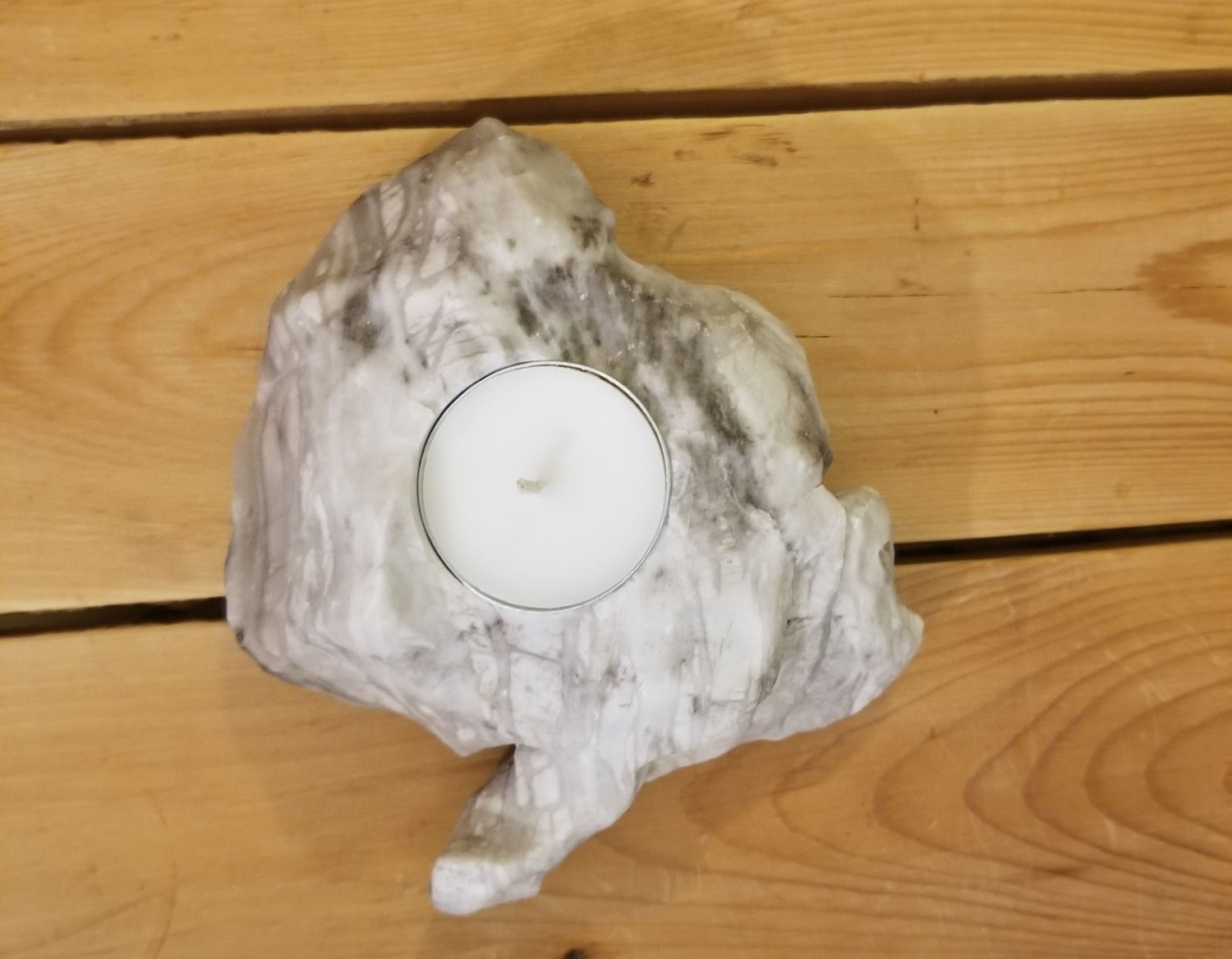 Anhydrite / Gypsum Candle - JS4