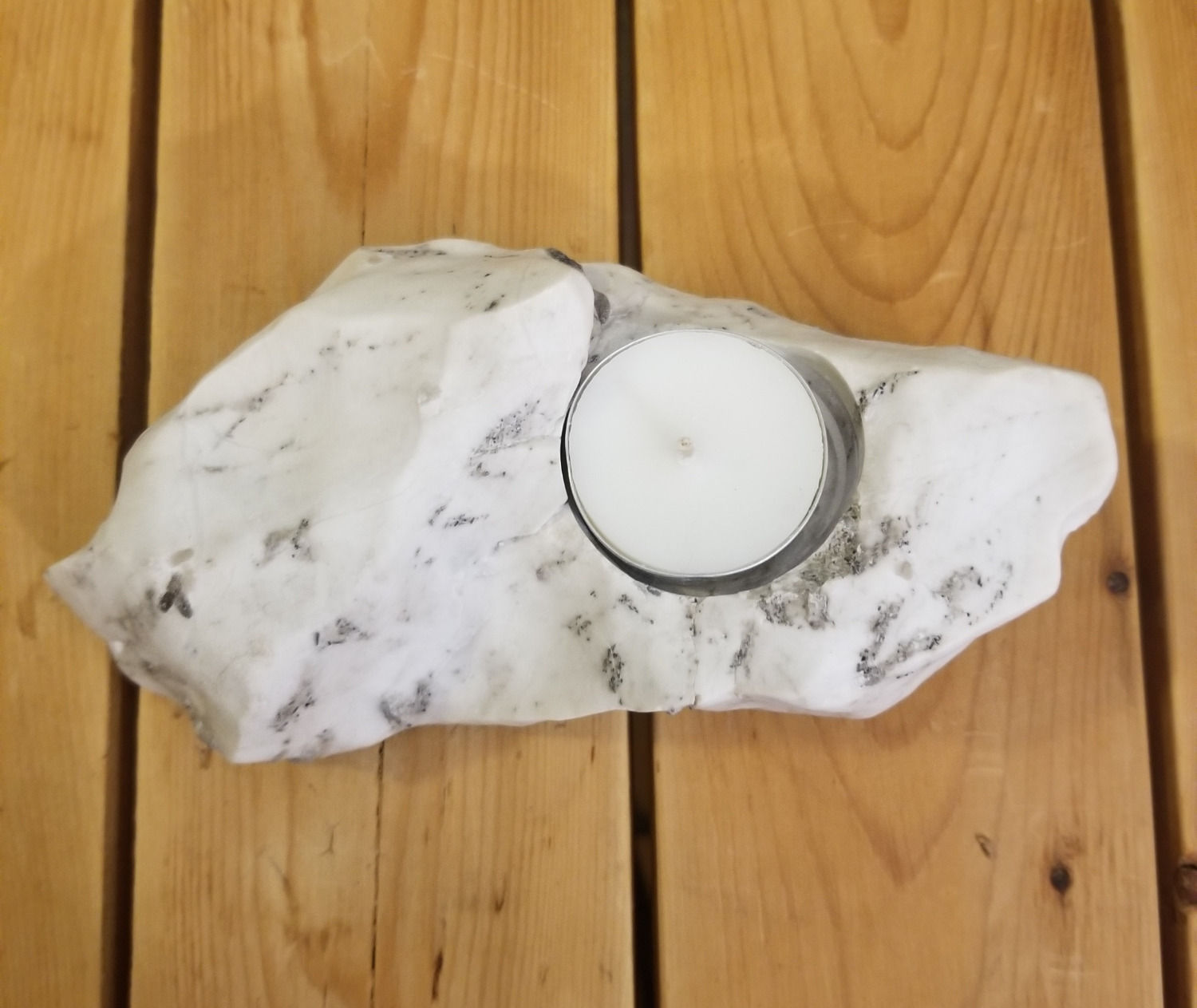 Anhydrite / Gypsum Candle - JS2