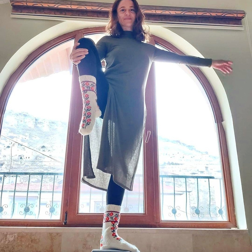 Hilal Bakkaloğlu ile Yoga Terapi Atölyesi