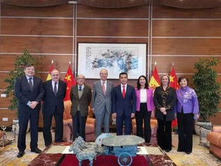 Primera reunión del Comité Ejecutivo con el Señor Consejero de la Embajada de China
