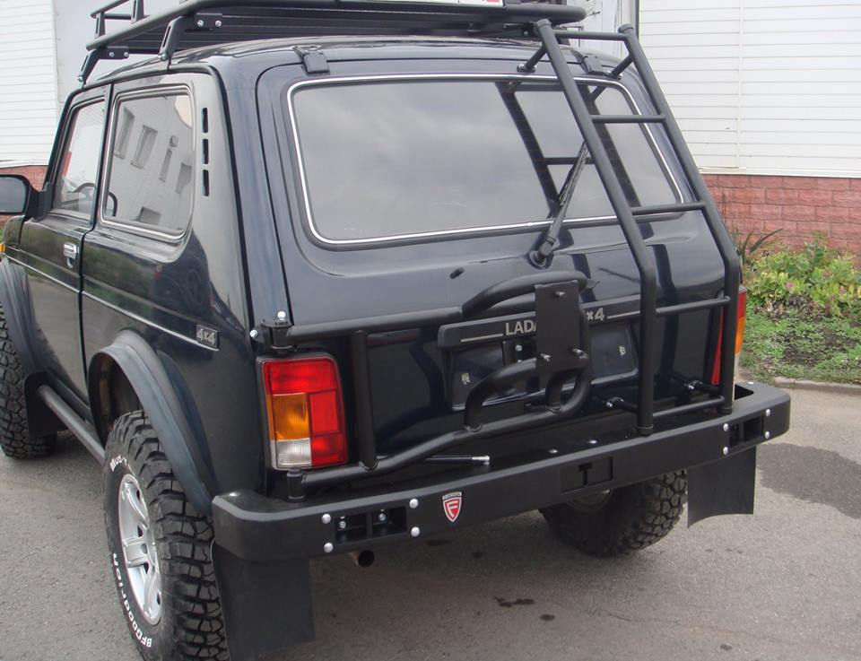 LADA NİVA ARKA TAMPON