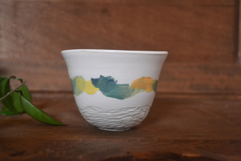 Thumbnail: Bol en porcelaine blanche au décor aux engobes verts. Céramique artisanale. Fait main. Made in France