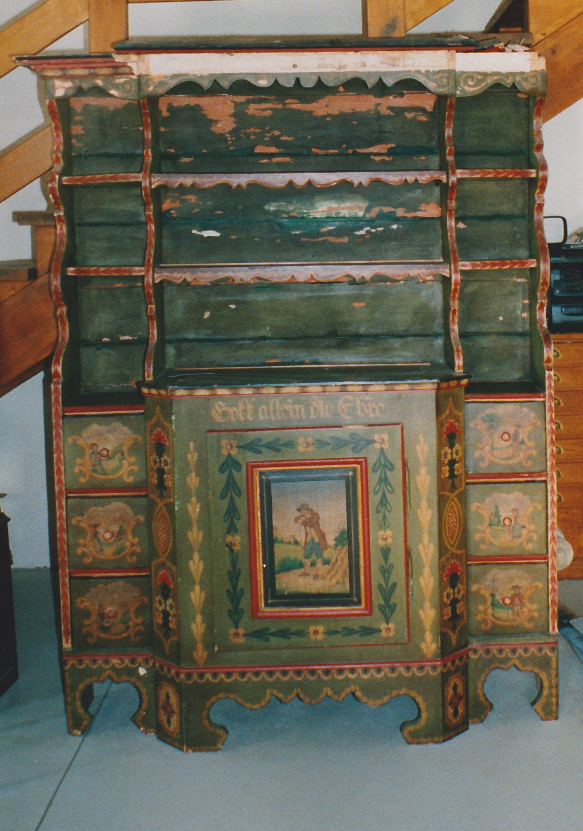 Vaisselier ancien art populaire