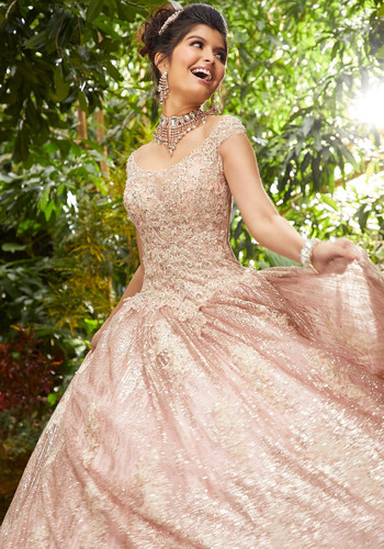 89243 | Ana's Quince Gowns