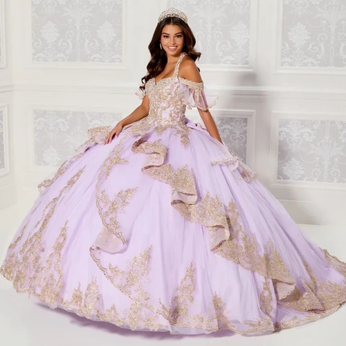 PR30118 | Ana's Quince Gowns