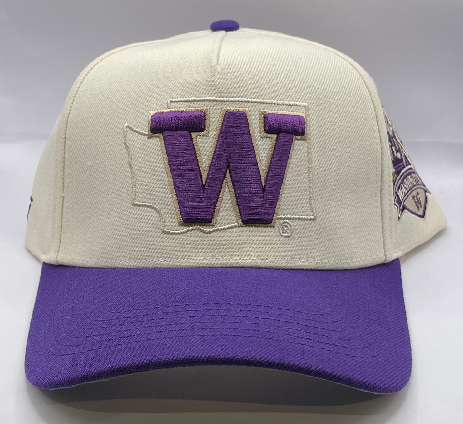 Washington Huskies Cream-Purple Washington University Side Patch WG A-Frame