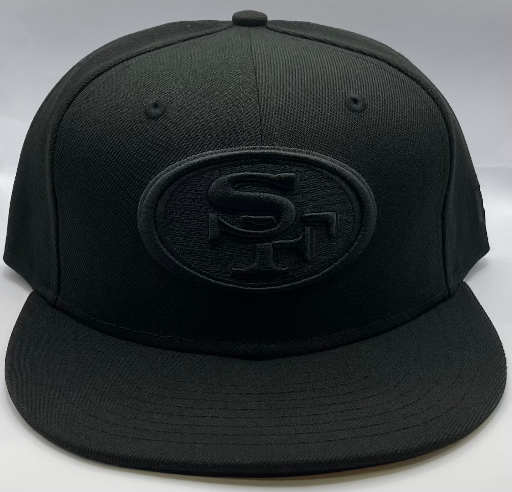 San Francisco 49ers Black-Black Snapback