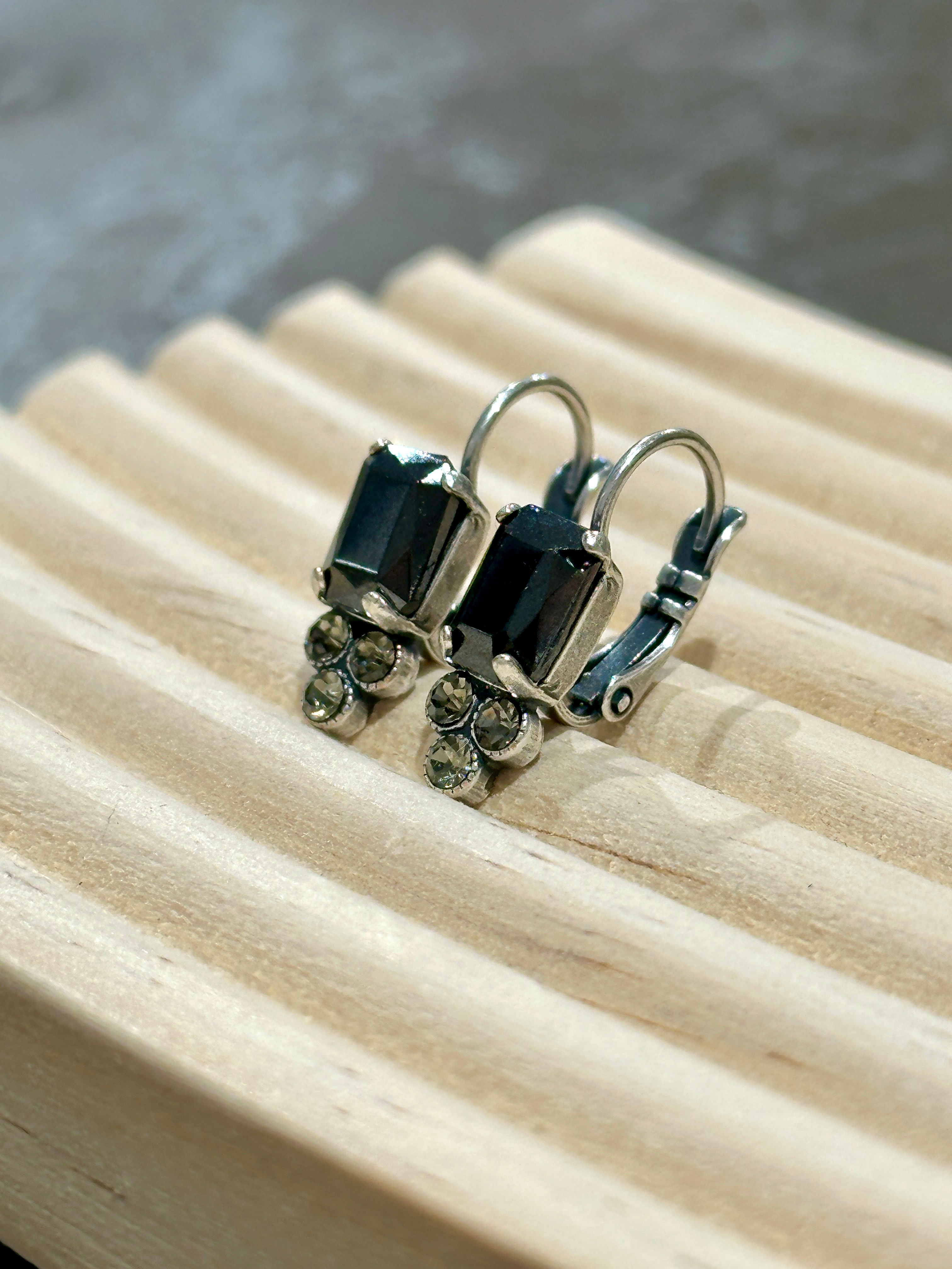 Ohrhänger quadratisch, klein, anthrazit / black Diamond