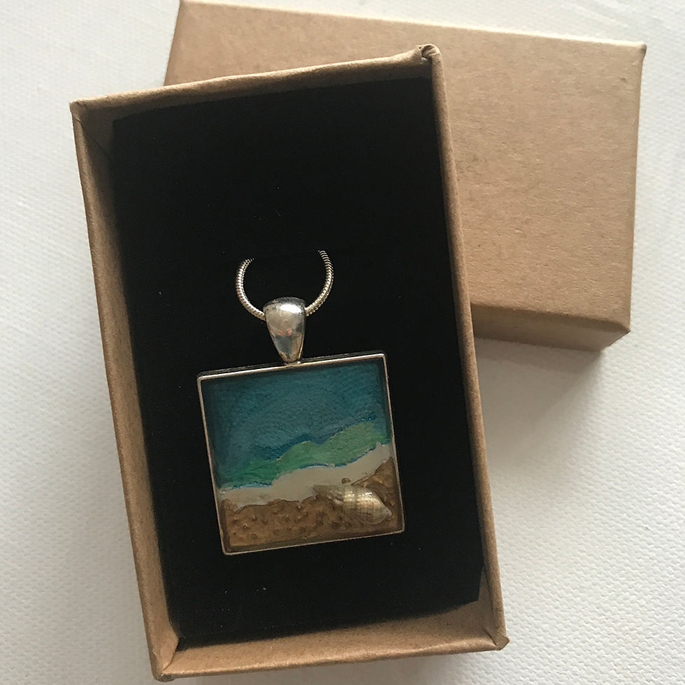 Thumbnail: Necklace sea shell